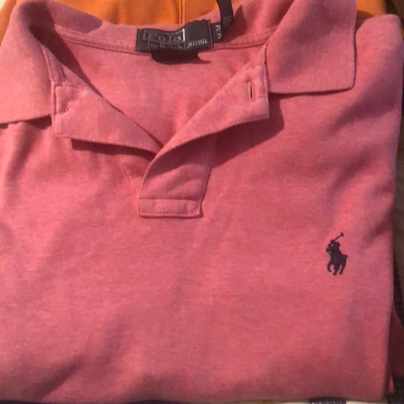 Men’s polis size medium - Picture 7 of 8